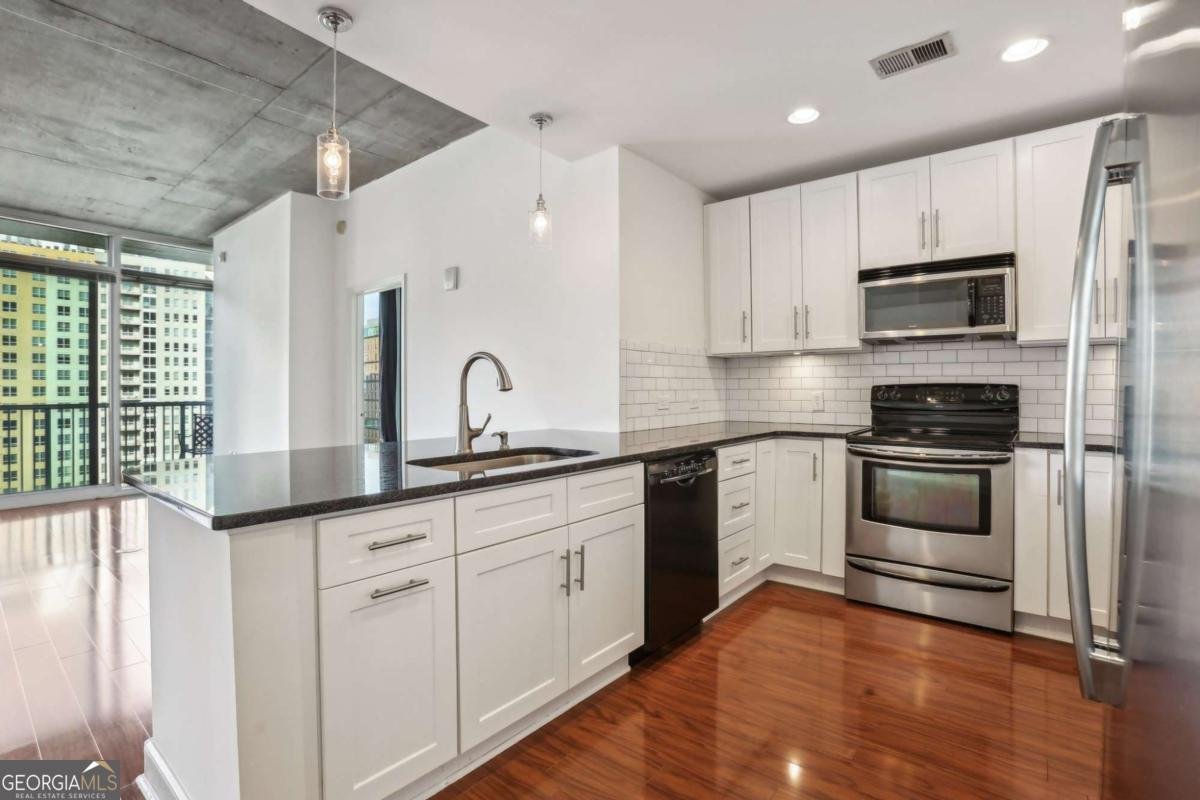 950 Peachtree Street Atlanta - 35