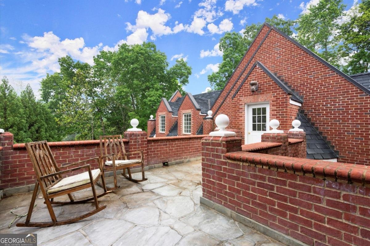 3863 Streamside Drive Marietta - 22