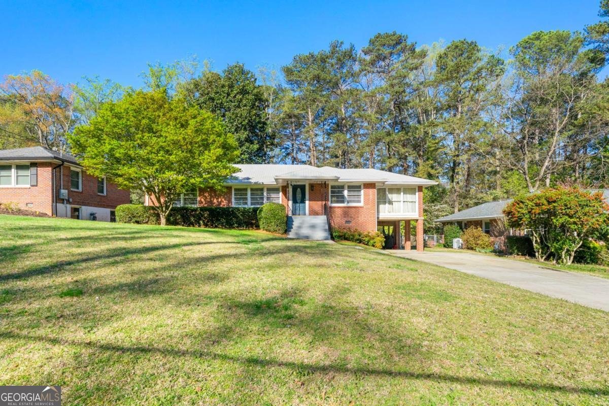 1468 N Amanda Circle Atlanta - 1