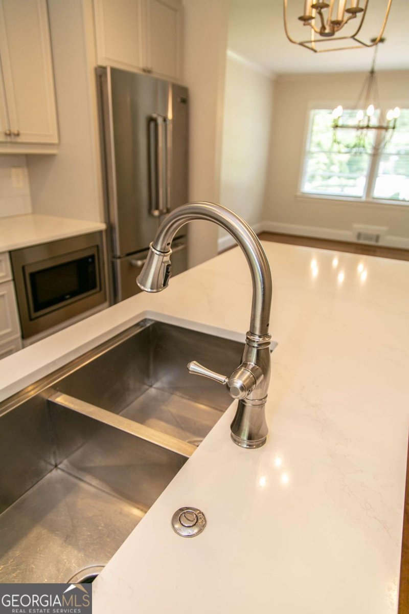 1468 N Amanda Circle Atlanta - 13