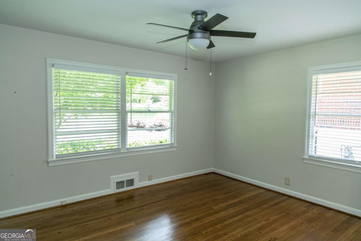 1468 N Amanda Circle Atlanta - 23