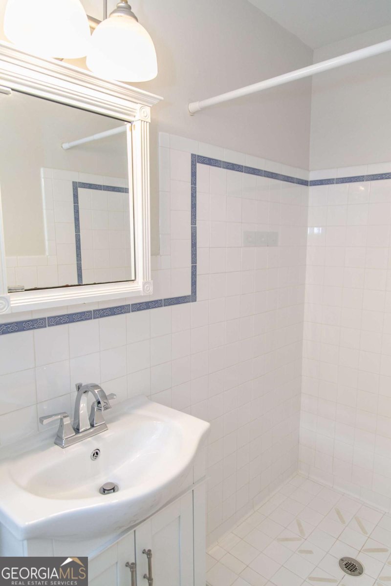 1468 N Amanda Circle Atlanta - 25