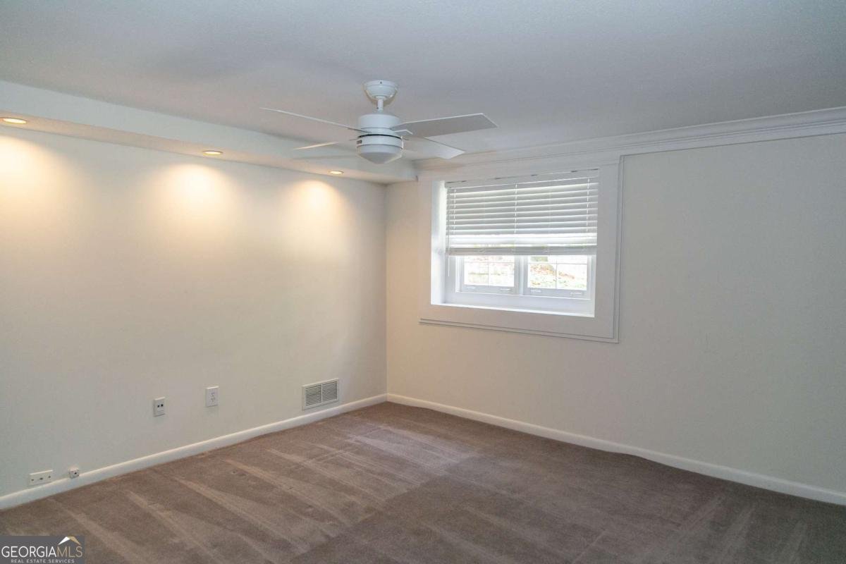 1468 N Amanda Circle Atlanta - 27