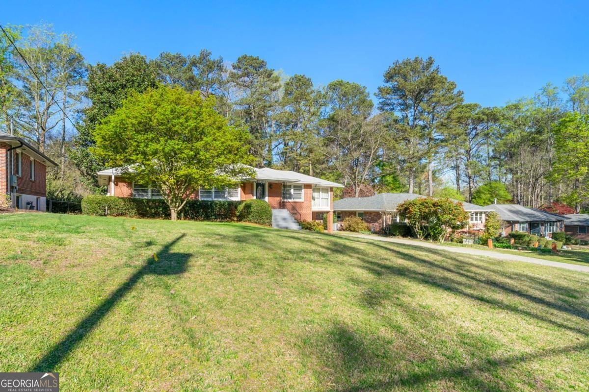 1468 N Amanda Circle Atlanta - 28