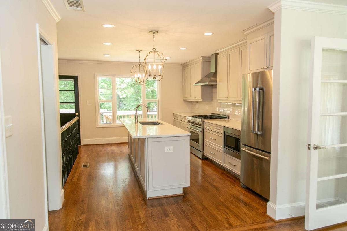 1468 N Amanda Circle Atlanta - 4