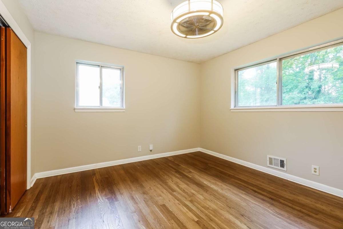 2757 Shelley Lane Ellenwood - 12