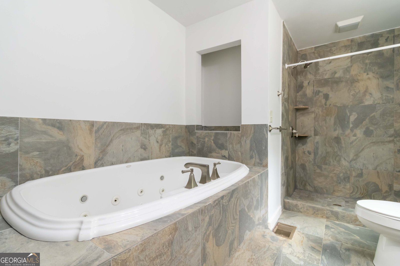 3781 Cherokee Trail Suwanee - 17