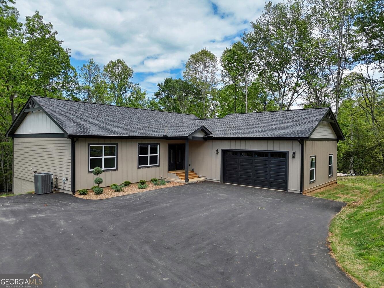 137 Oxford Trail Blairsville - 33