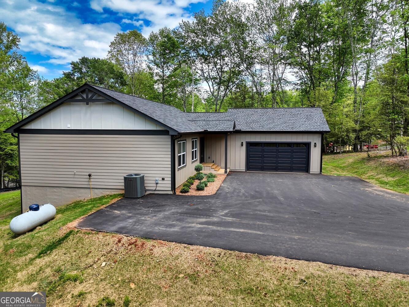 137 Oxford Trail Blairsville - 40