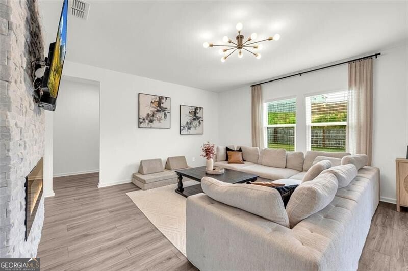3828 RAMSAY Pass Loganville - 9