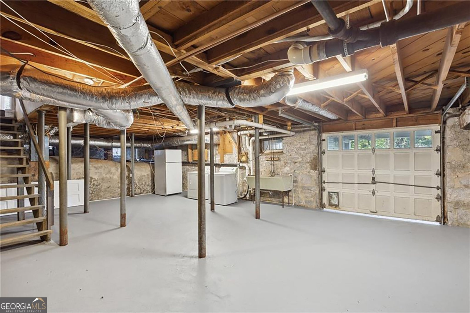 2672 Birchwood Drive Atlanta - 39
