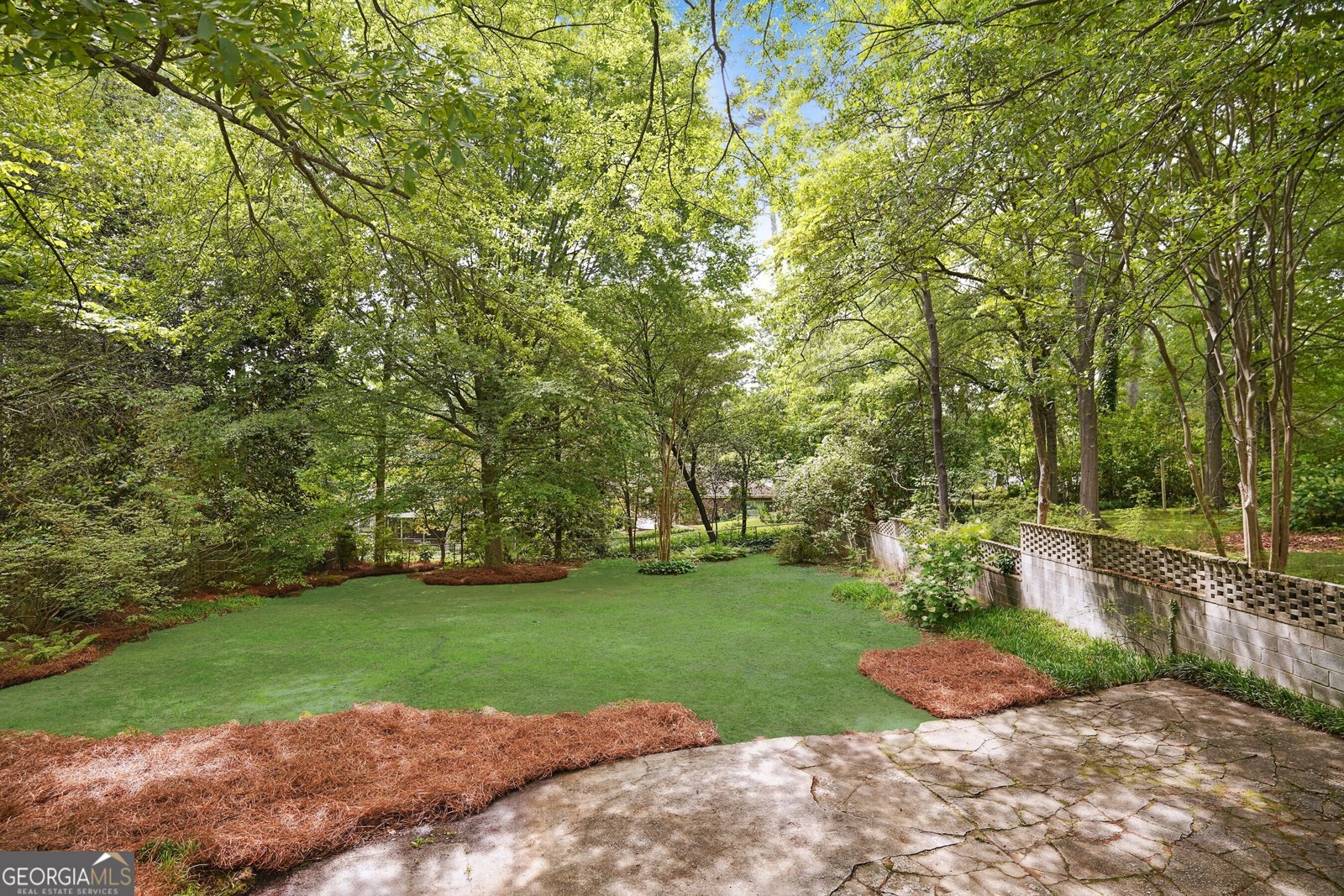 2672 Birchwood Drive Atlanta - 40