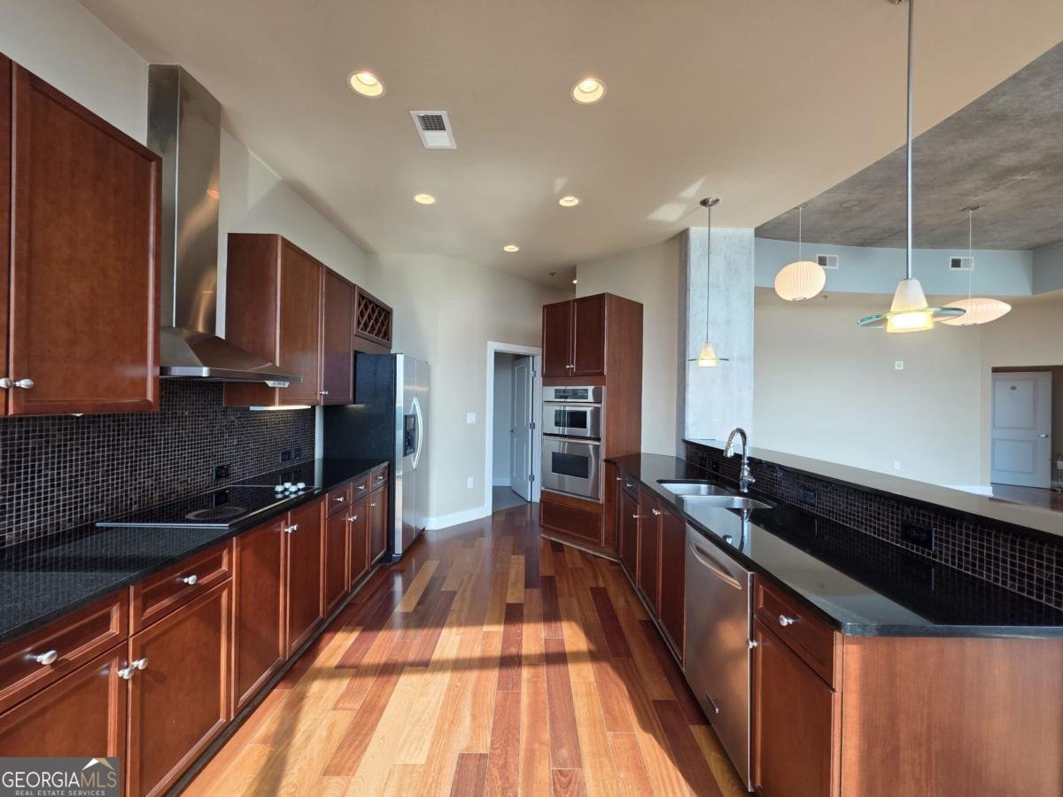 3324 Peachtree Road Atlanta - 11