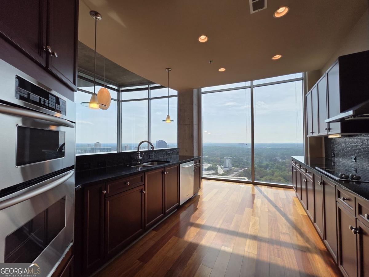 3324 Peachtree Road Atlanta - 14