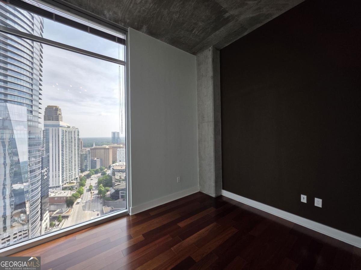 3324 Peachtree Road Atlanta - 25