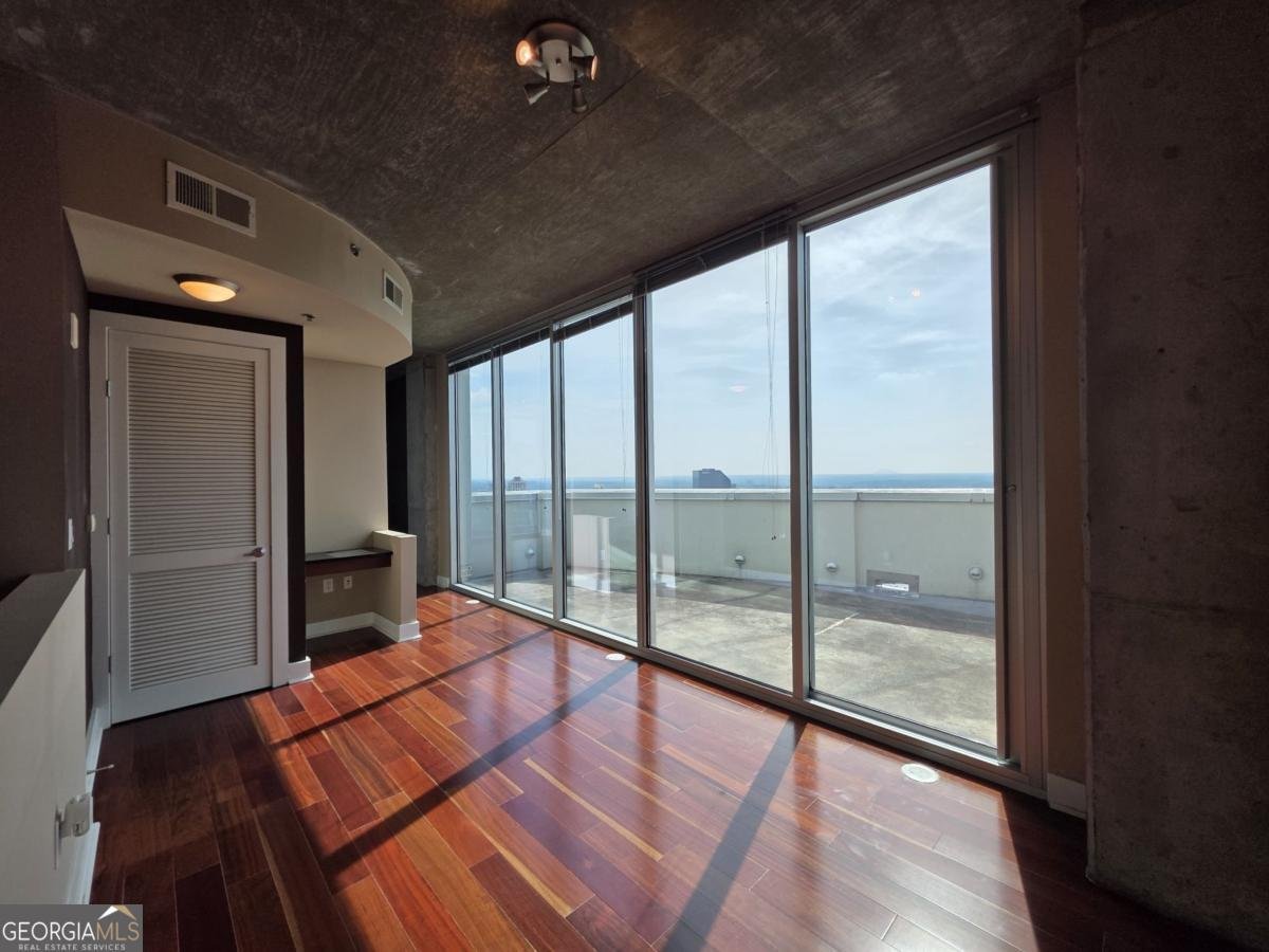 3324 Peachtree Road Atlanta - 32