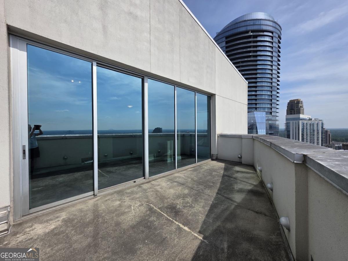 3324 Peachtree Road Atlanta - 38