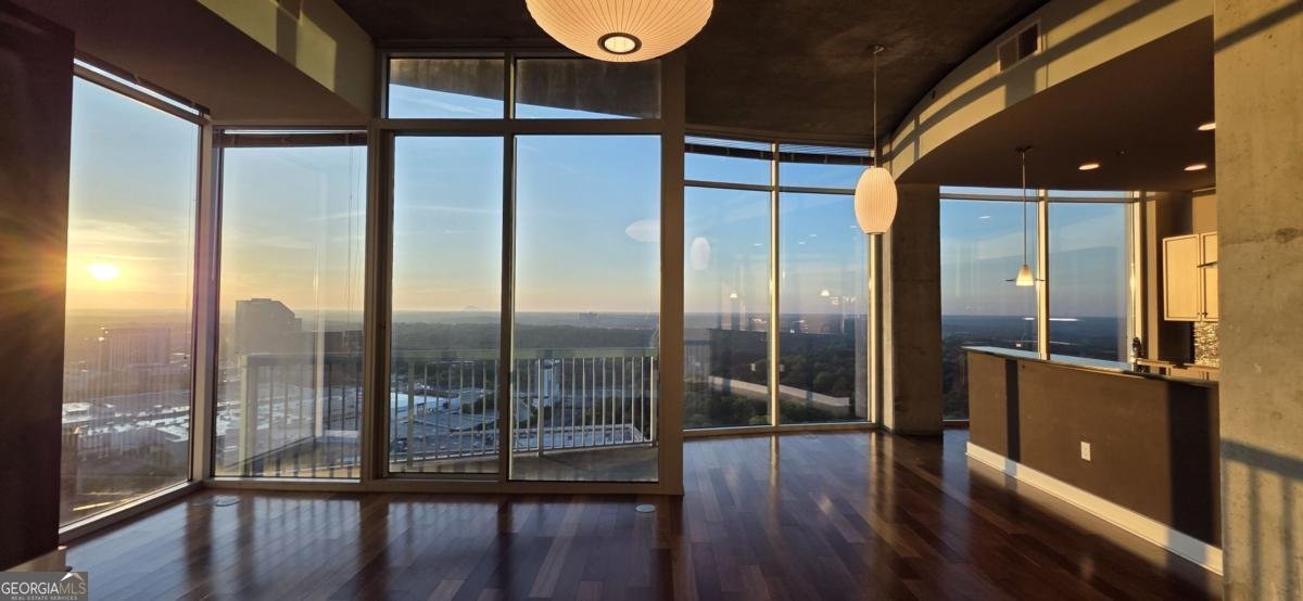 3324 Peachtree Road Atlanta - 40