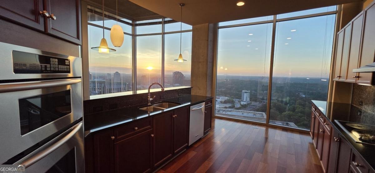 3324 Peachtree Road Atlanta - 44