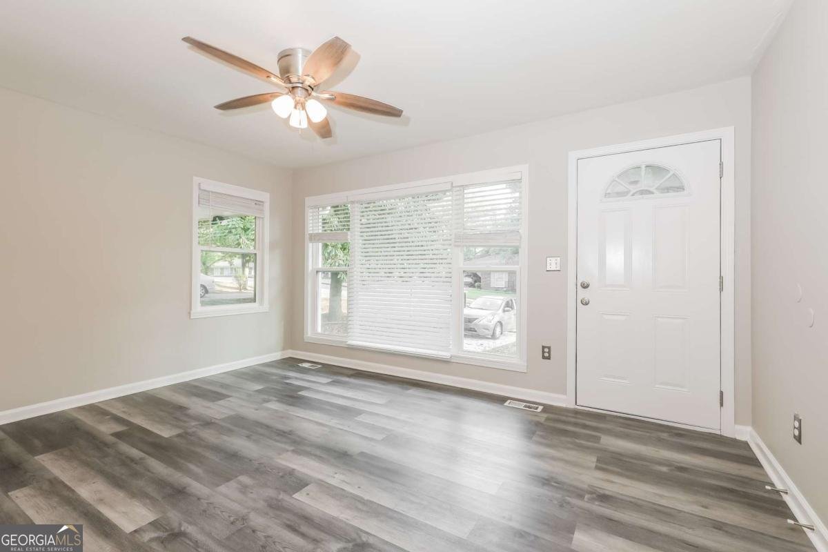 823 Catherine Street Forest Park - 3