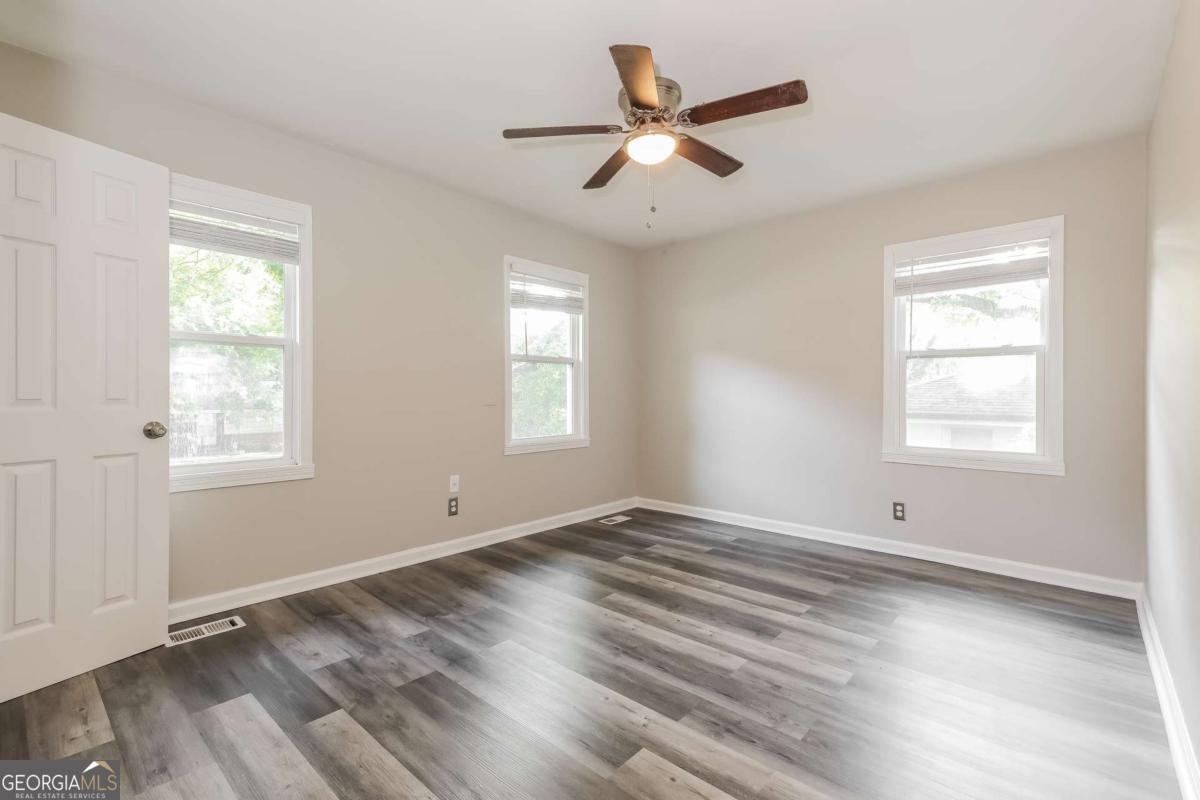 823 Catherine Street Forest Park - 7