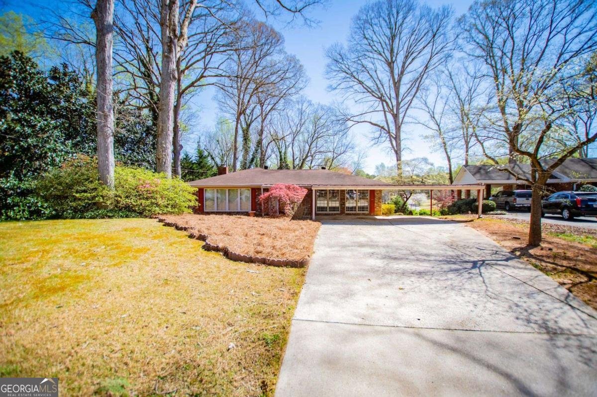 1181 Angelia Drive Mableton - 1