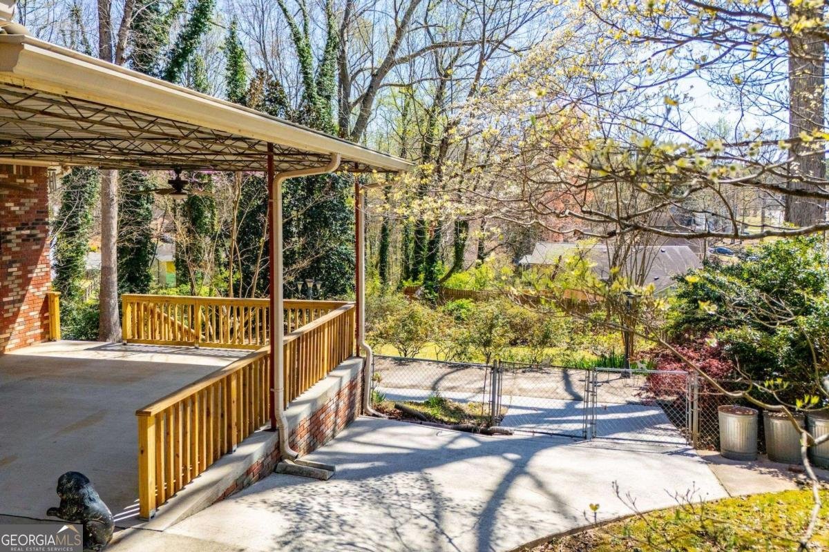 1181 Angelia Drive Mableton - 43