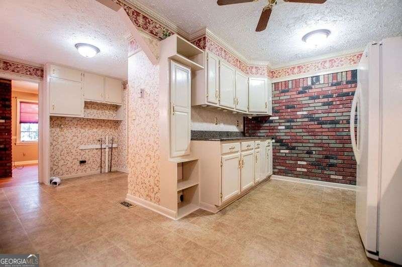 1181 Angelia Drive Mableton - 65