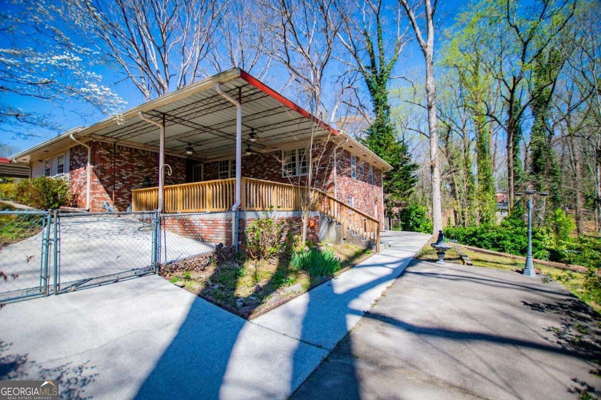 1181 Angelia Drive Mableton - 8