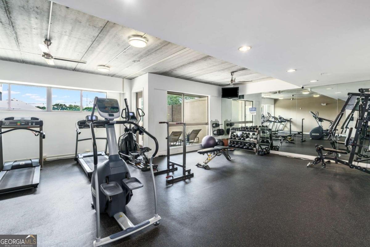 563 Memorial Drive Atlanta - 14