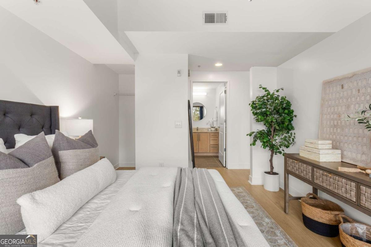 563 Memorial Drive Atlanta - 9