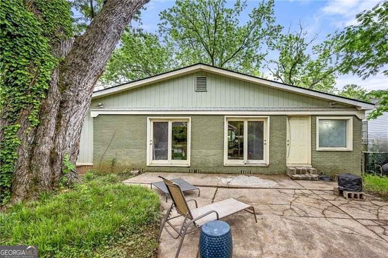 2364 Woodside Way Atlanta - 27