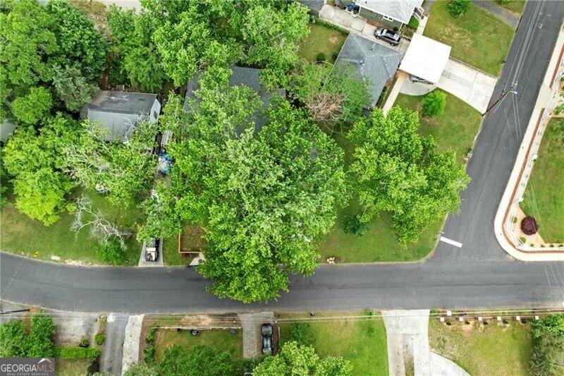 2364 Woodside Way Atlanta - 28