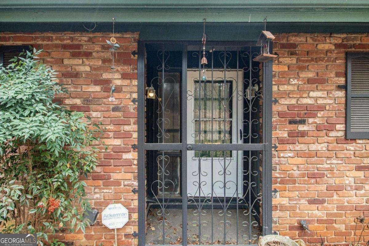 1491 Boulderwoods Drive Atlanta - 1
