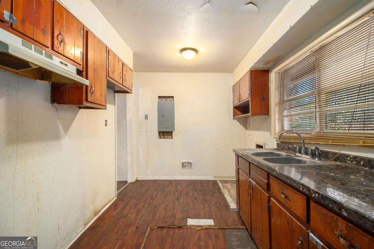 1491 Boulderwoods Drive Atlanta - 11