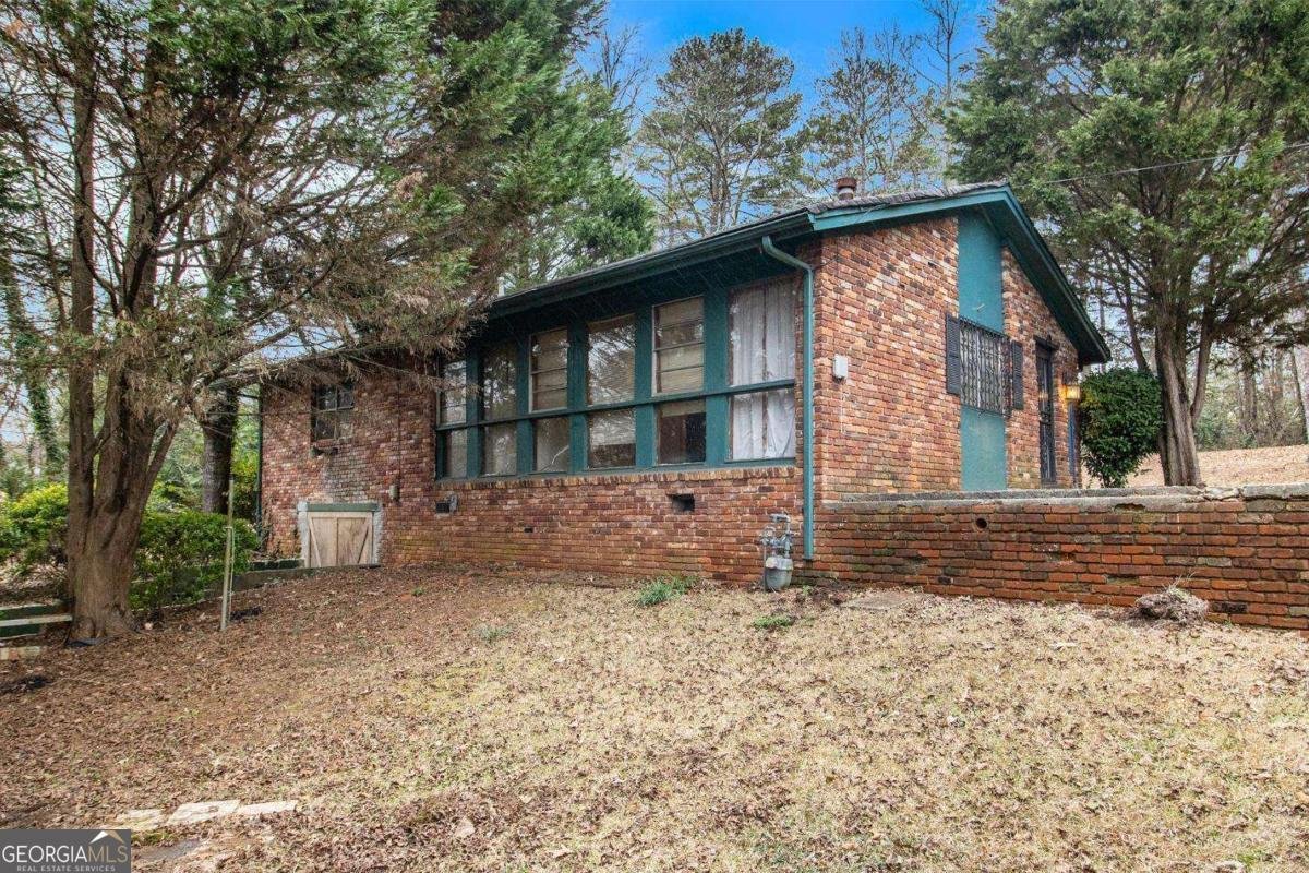 1491 Boulderwoods Drive Atlanta - 24