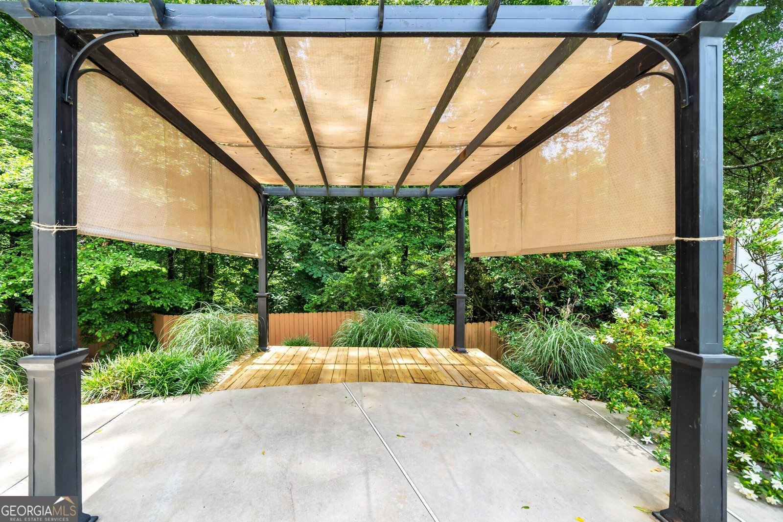 214 Kingsley Way Woodstock - 39