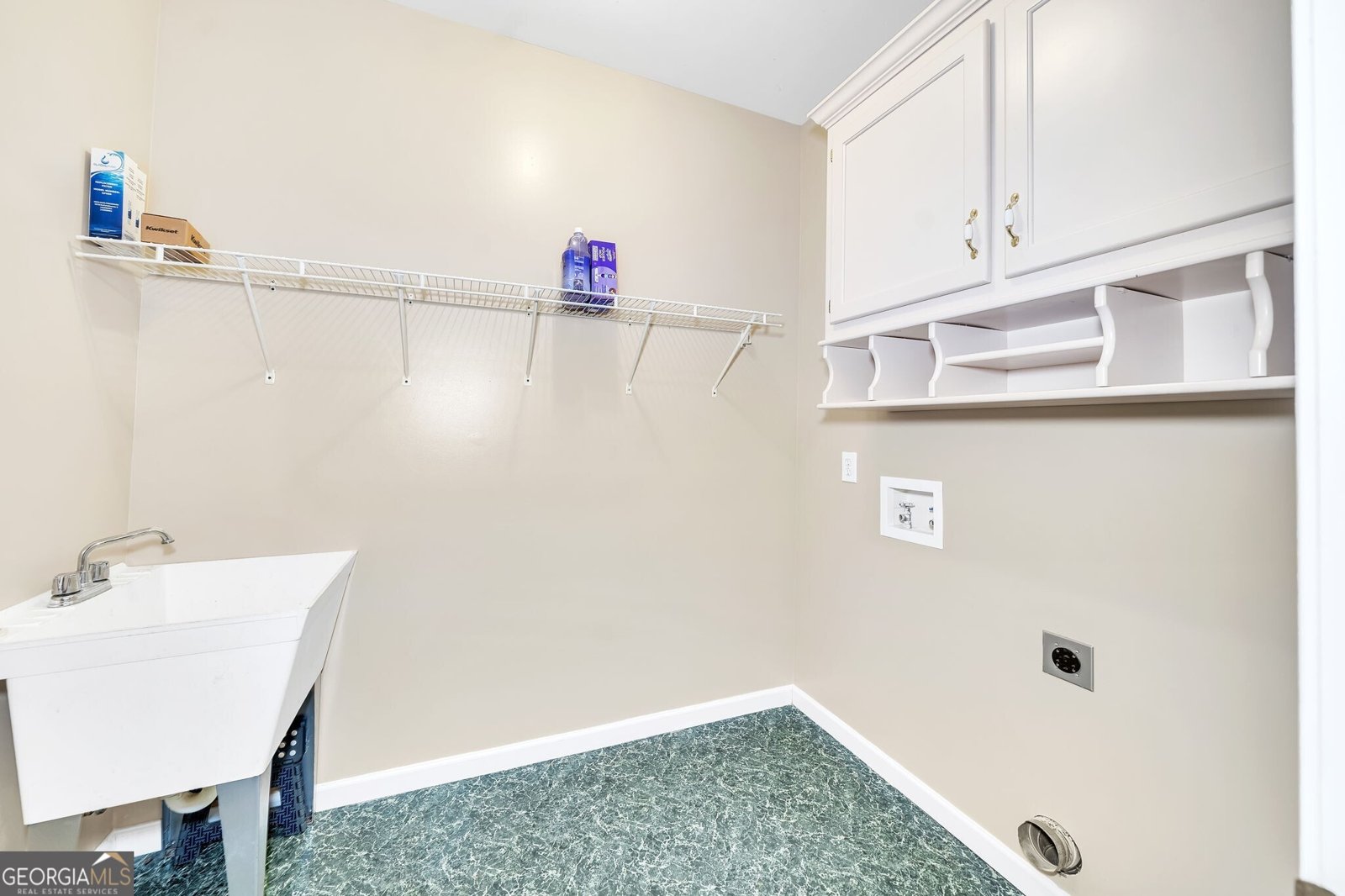 214 Kingsley Way Woodstock - 9