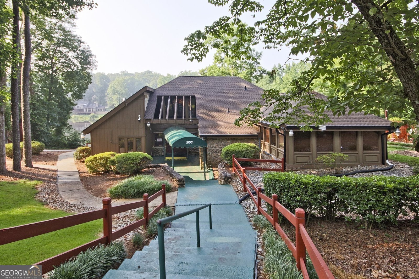 783 Lost Creek Circle Stone Mountain - 10