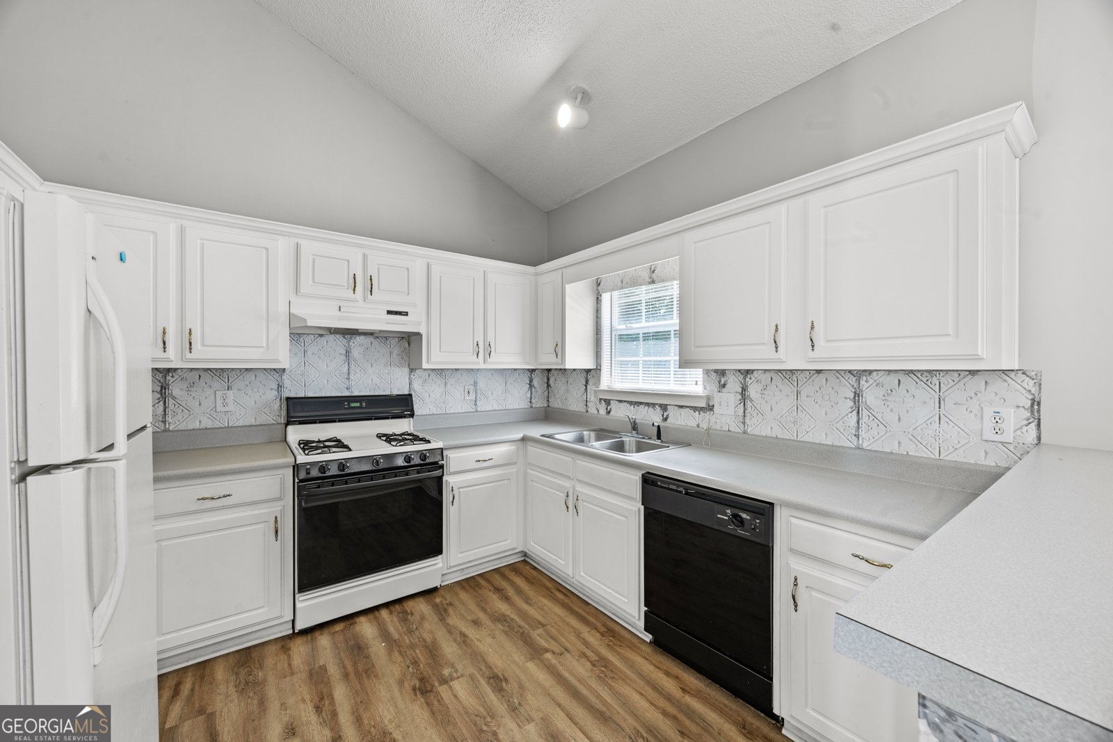 9511 Rollinghills Drive Jonesboro - 6