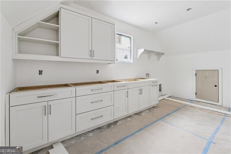 388 Londonberry Road Sandy Springs - 10