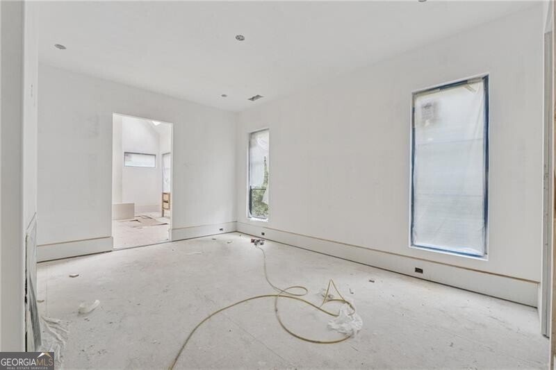 388 Londonberry Road Sandy Springs - 16