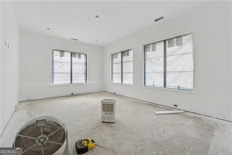 388 Londonberry Road Sandy Springs - 36