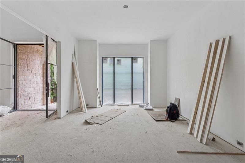 388 Londonberry Road Sandy Springs - 4