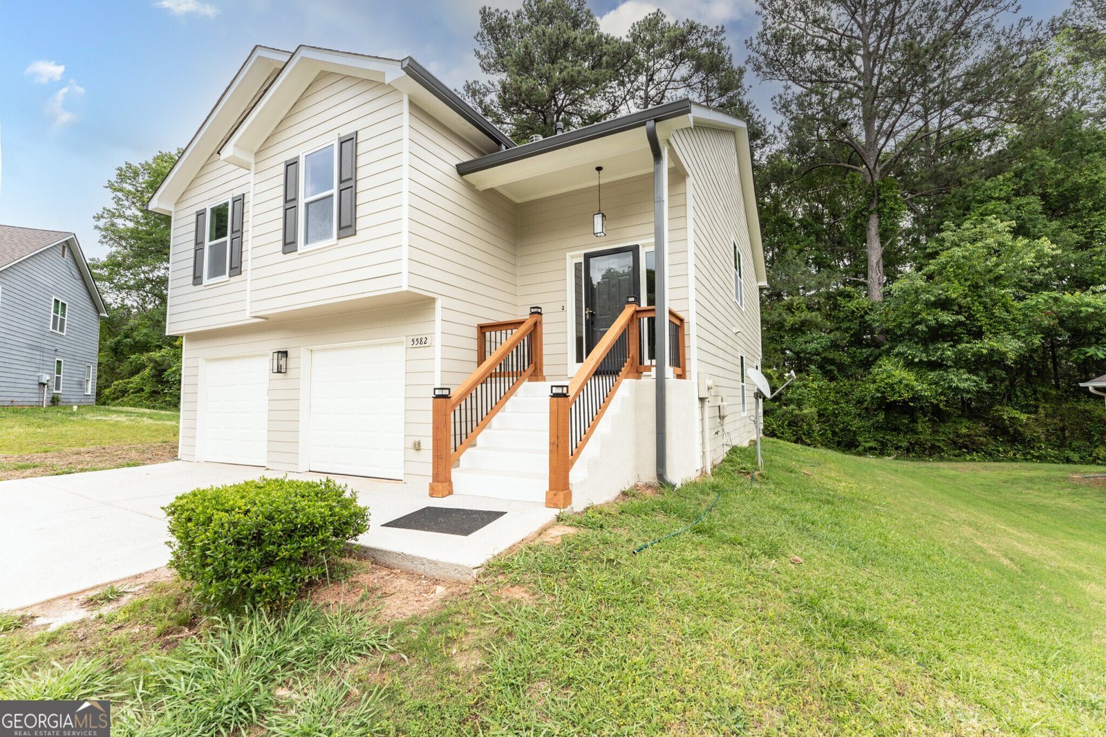 5582 Rockingwood Court Atlanta - 2
