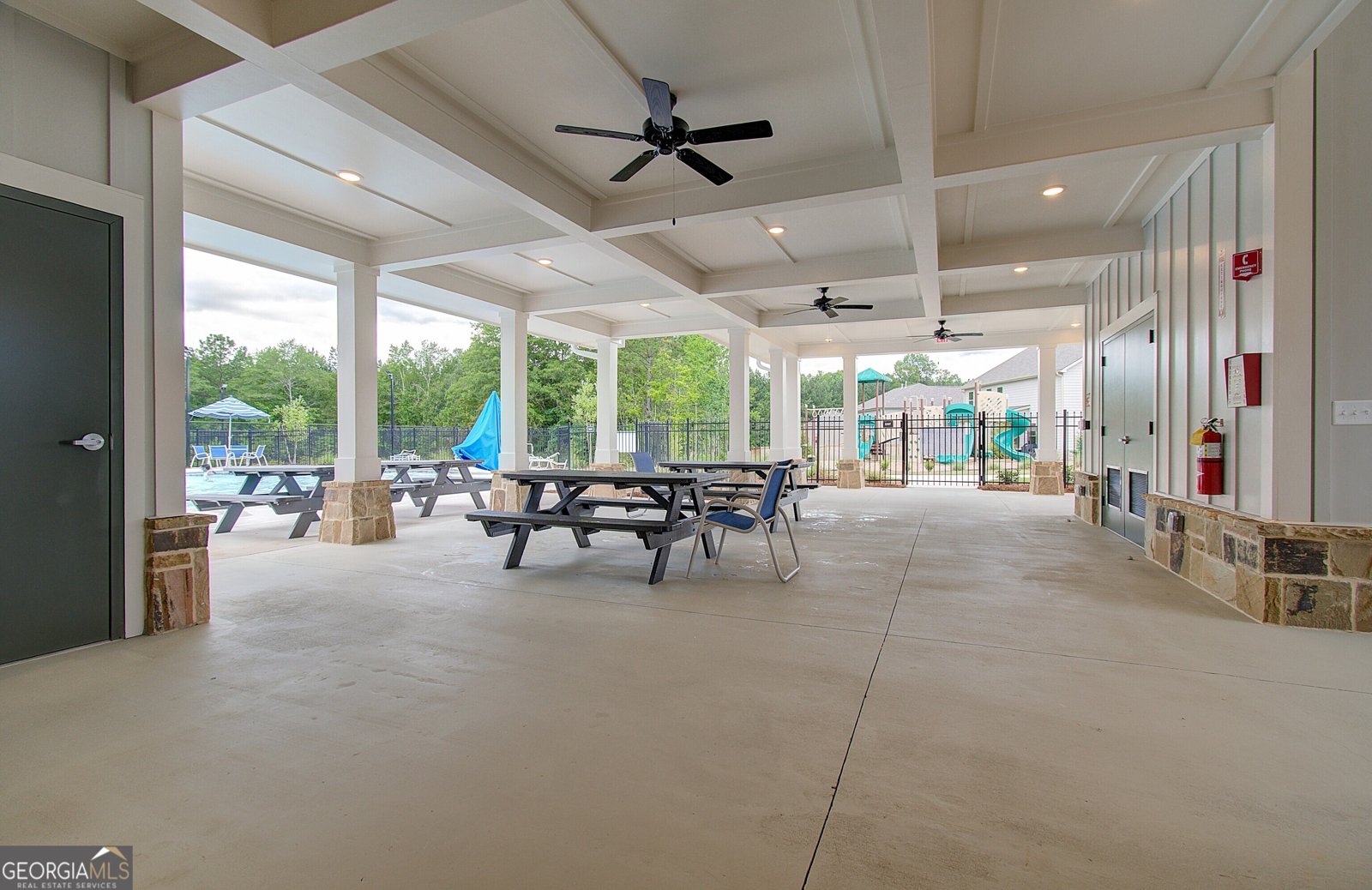 211 Linford Drive Locust Grove - 47