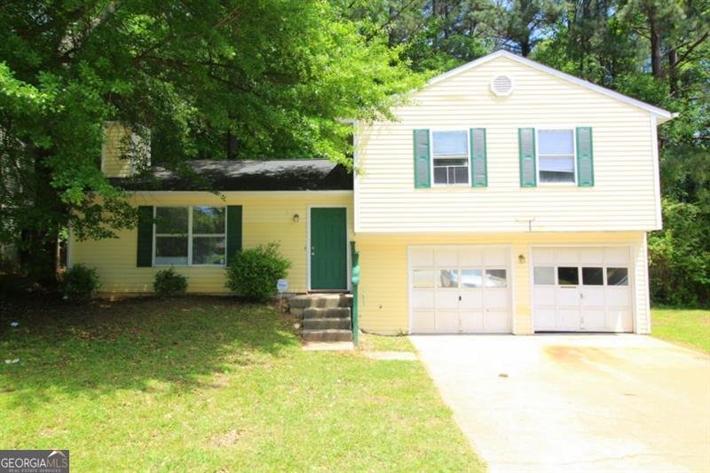 2238 SCARBROUGH Drive Stone Mountain - 1
