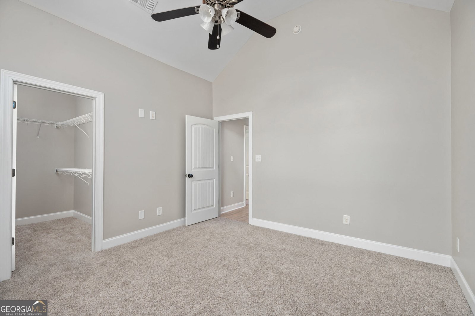 303 Collins Estate Avenue Centerville - 24