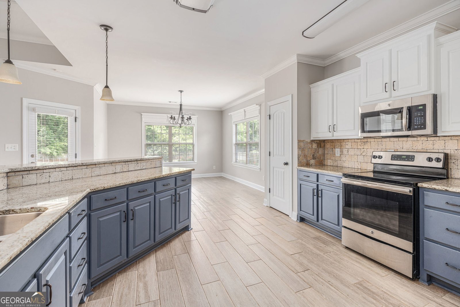 303 Collins Estate Avenue Centerville - 9
