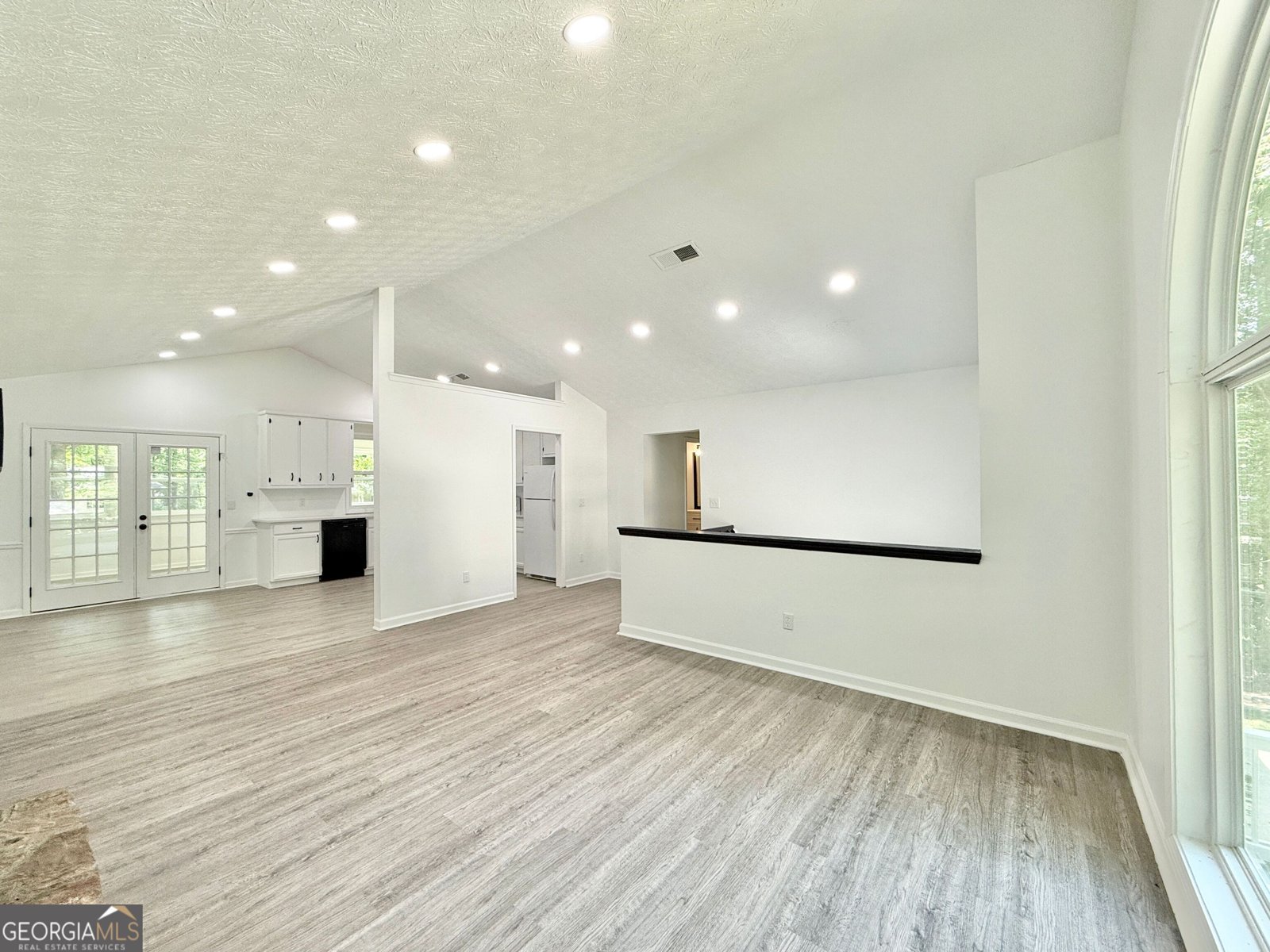 8399 Lake Drive Snellville - 5